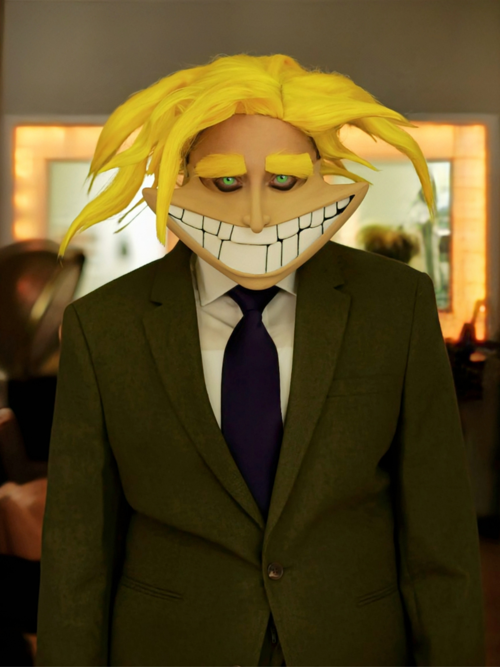 Main stare~4(1).png