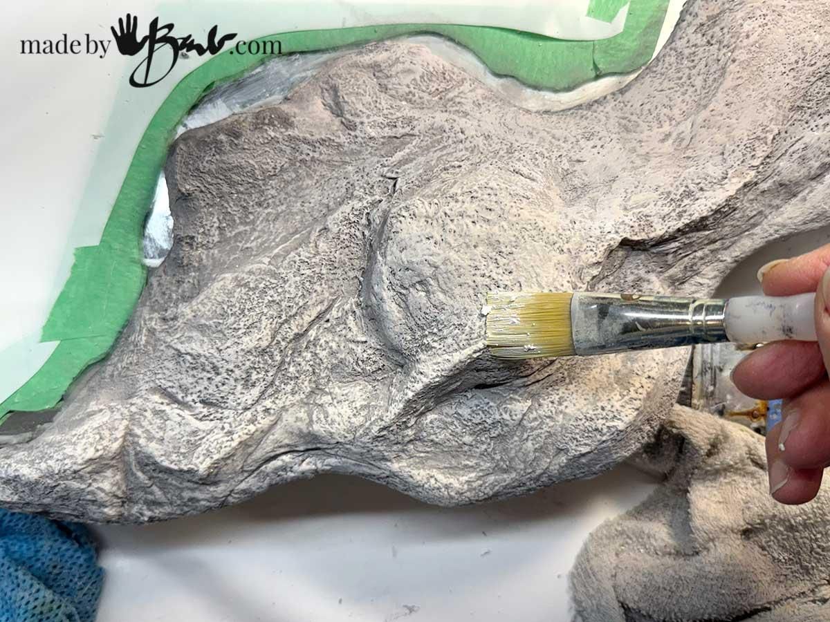 Make-a-Faux-Rock-Mirror-with-Paper-Mache-Clay-madebybarb--27.jpg