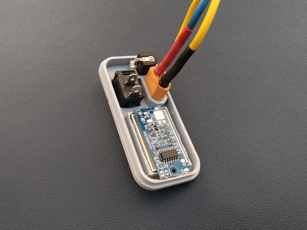 Mini UPS _20250926_184104_0001.jpg