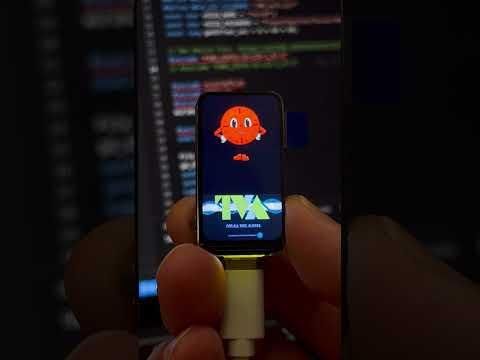 Miss Minutes Clock with splash animation