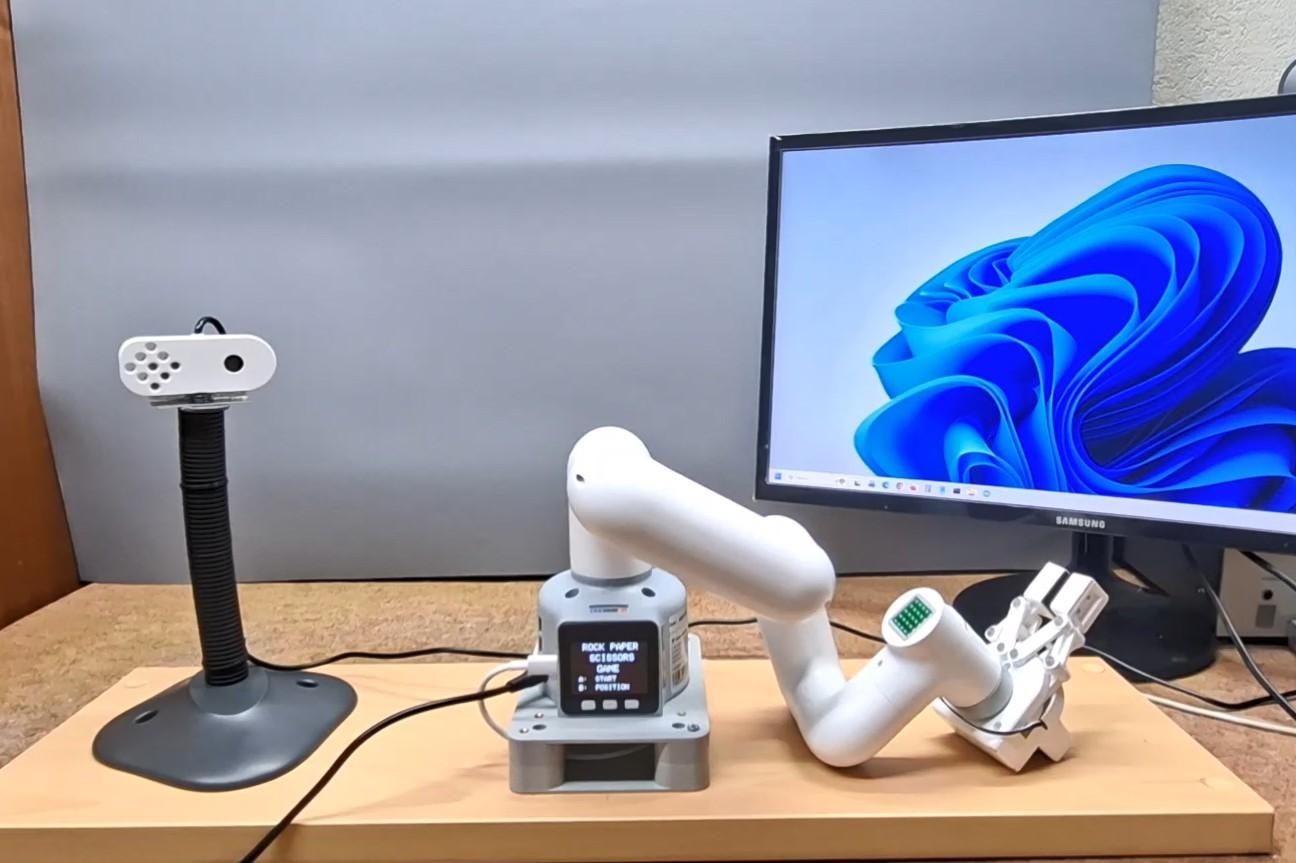 Mounted hardware.jpg