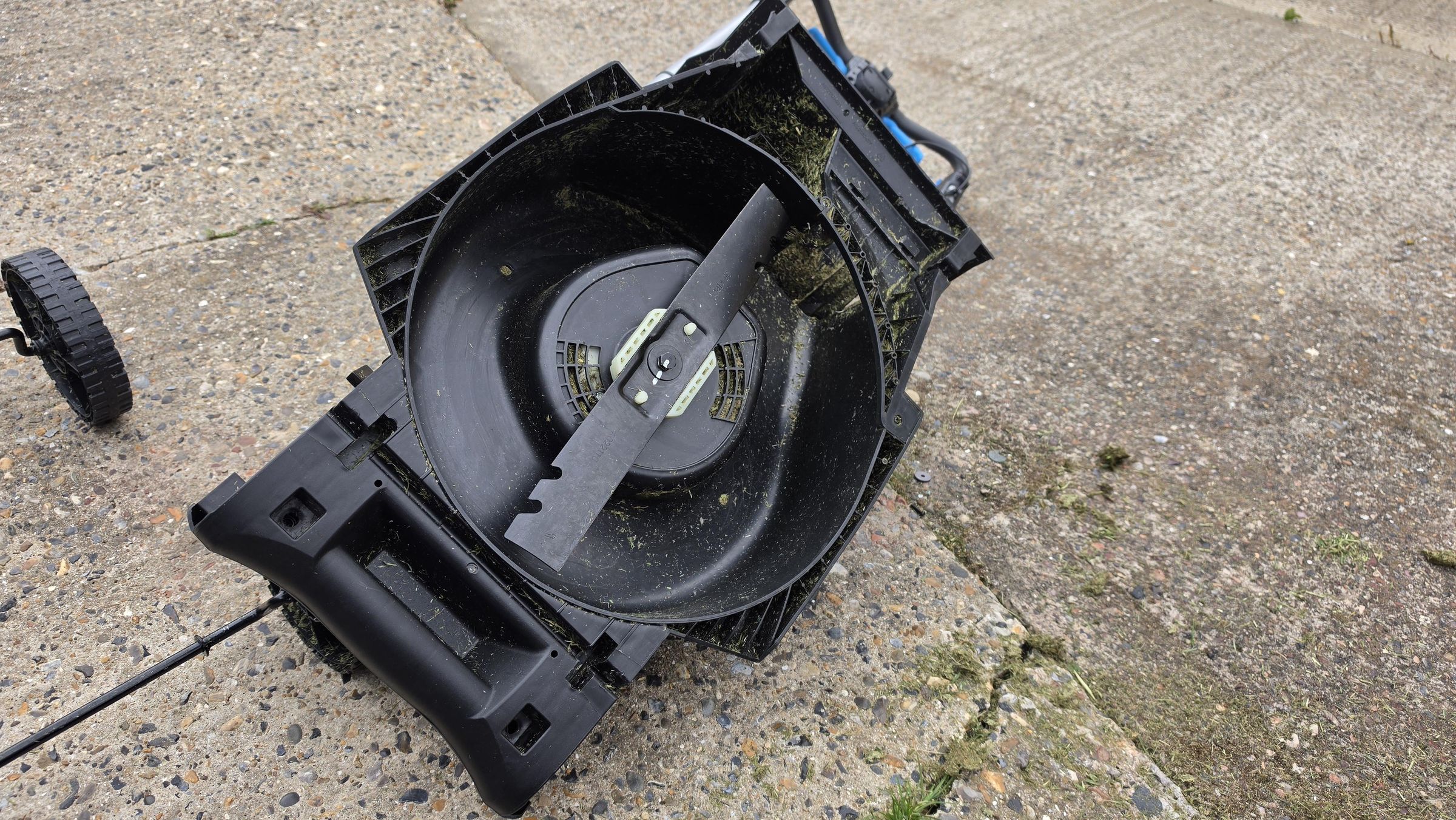 Mower 8.jpg