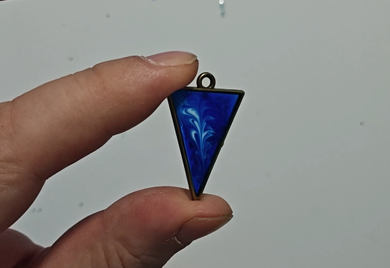 Necklace 11.png