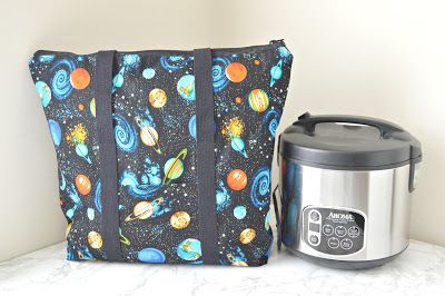 Perfect bag to carry instant pot rice cooker.jpg