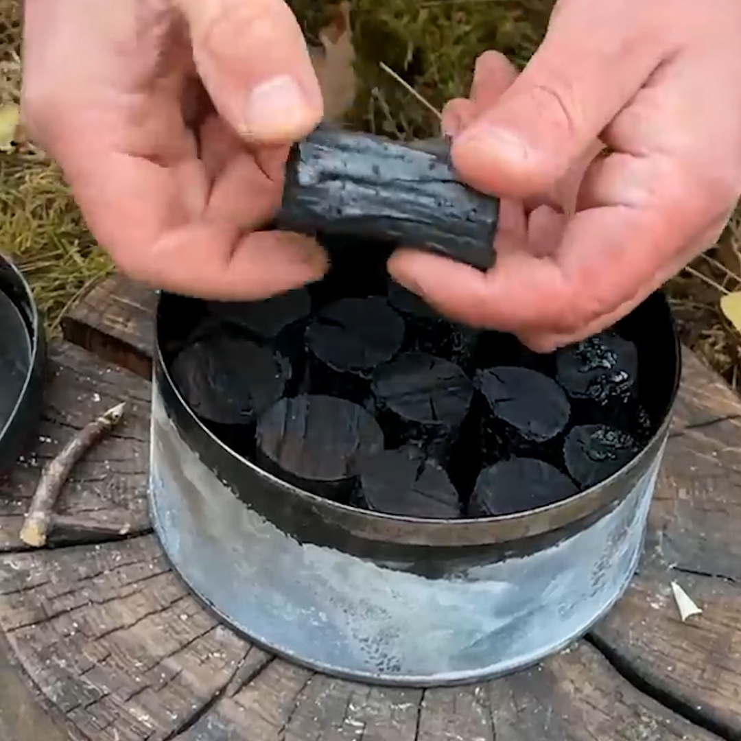 SSYouTube.online_Amazing Lifehack How to Easily Make Natural Charcoal. #survival #lifehacks #camping_720p.00_00_25_18.Still016.png