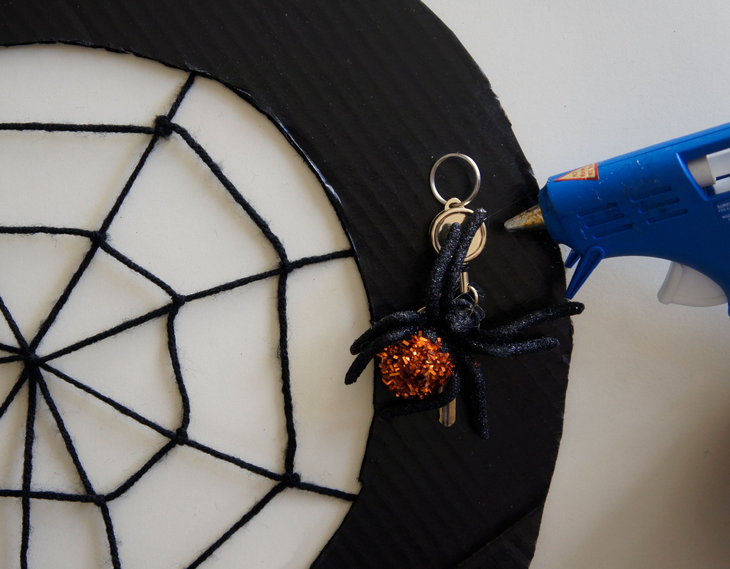 Step #10_attach spider.jpg
