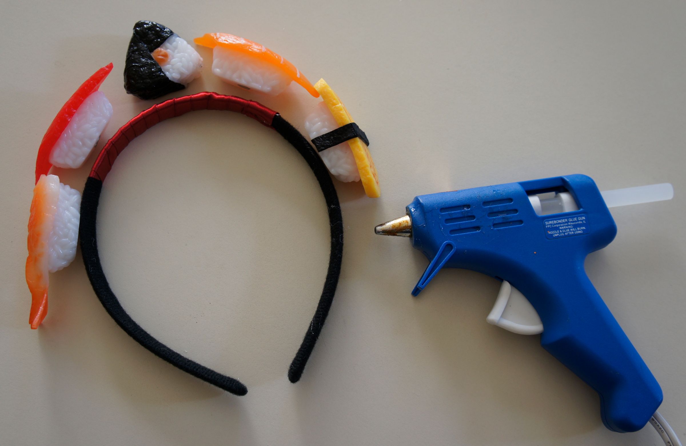 Step #5_hot glueing.jpg