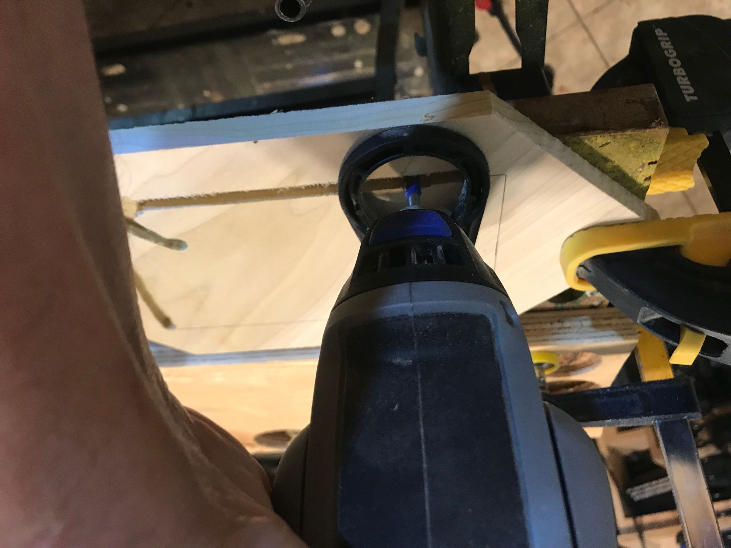 Step 2a - cutting out the screen opening .JPG