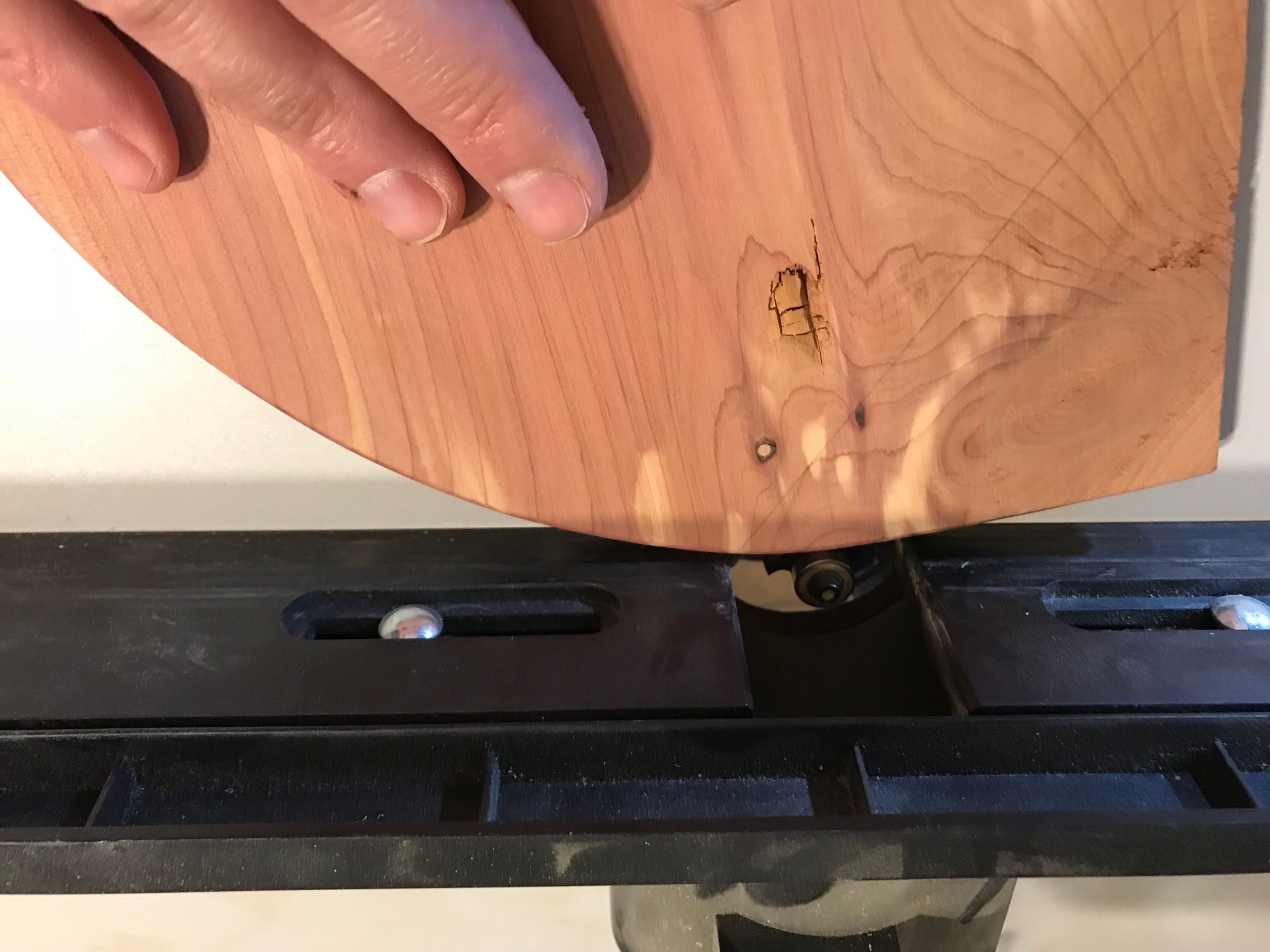 Step 7f - rounding over the edge.JPG