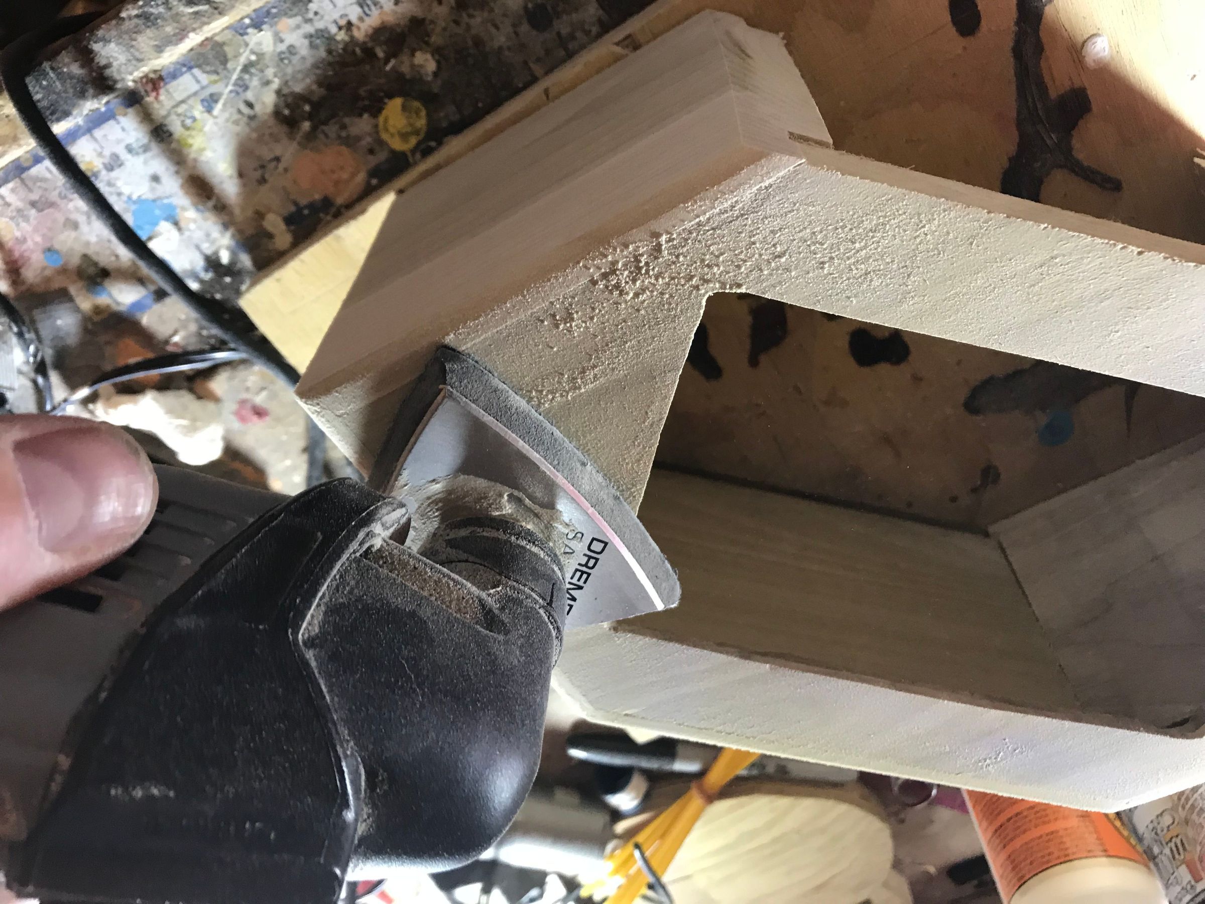 Step 8a - sanding the case.JPG