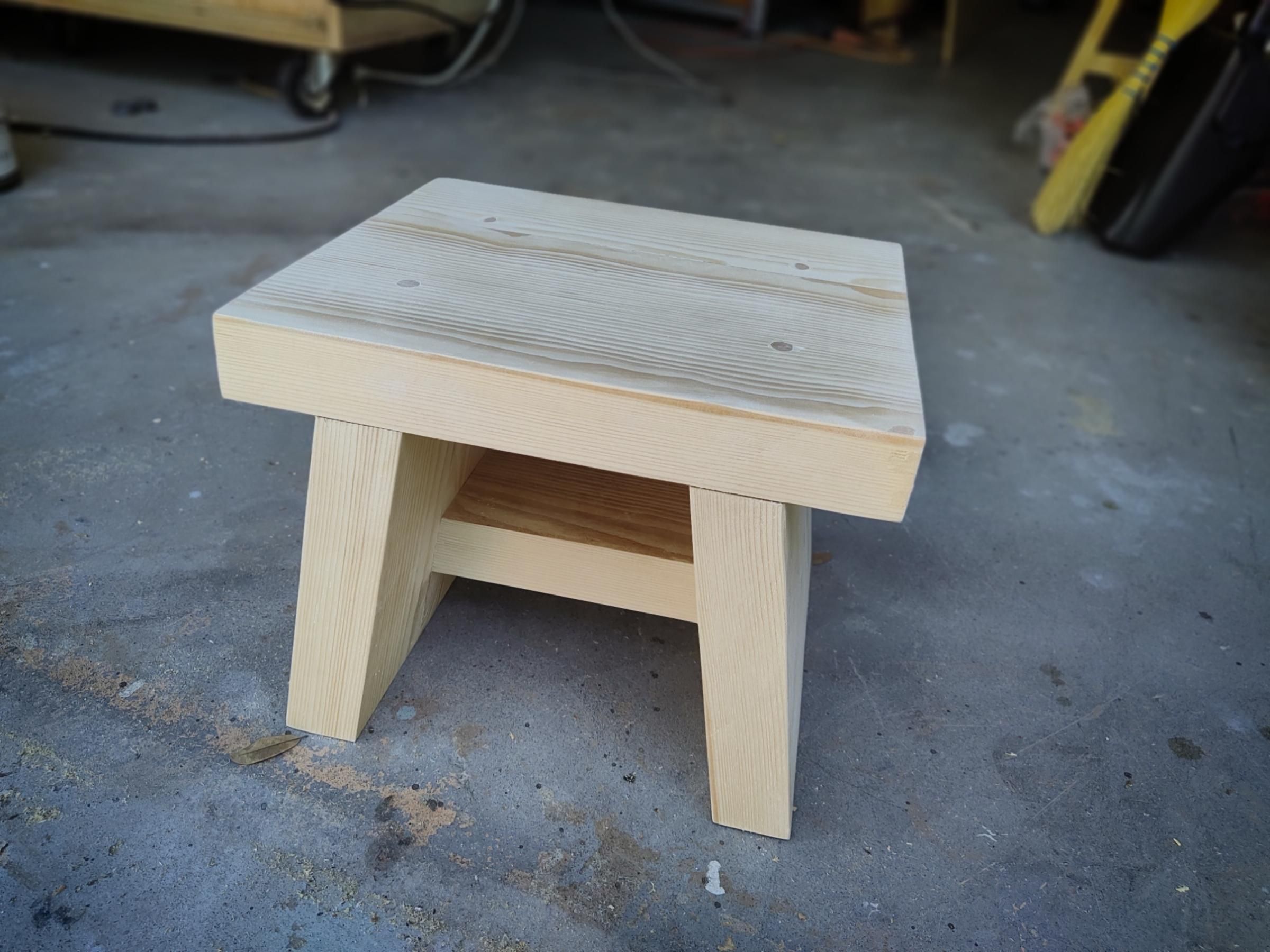 Step Stool2.jpg