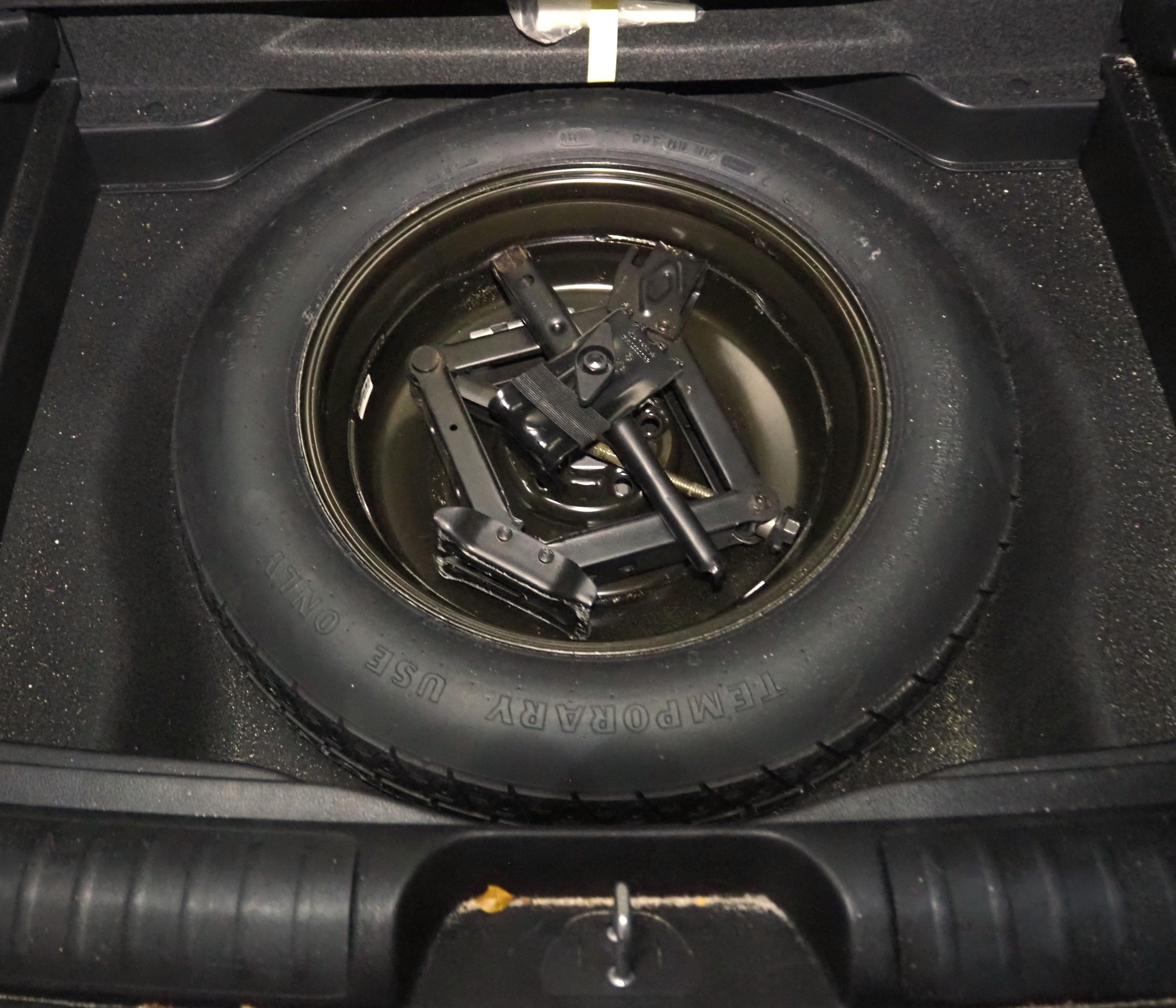 Storage Compartment_Locate Tools.JPG
