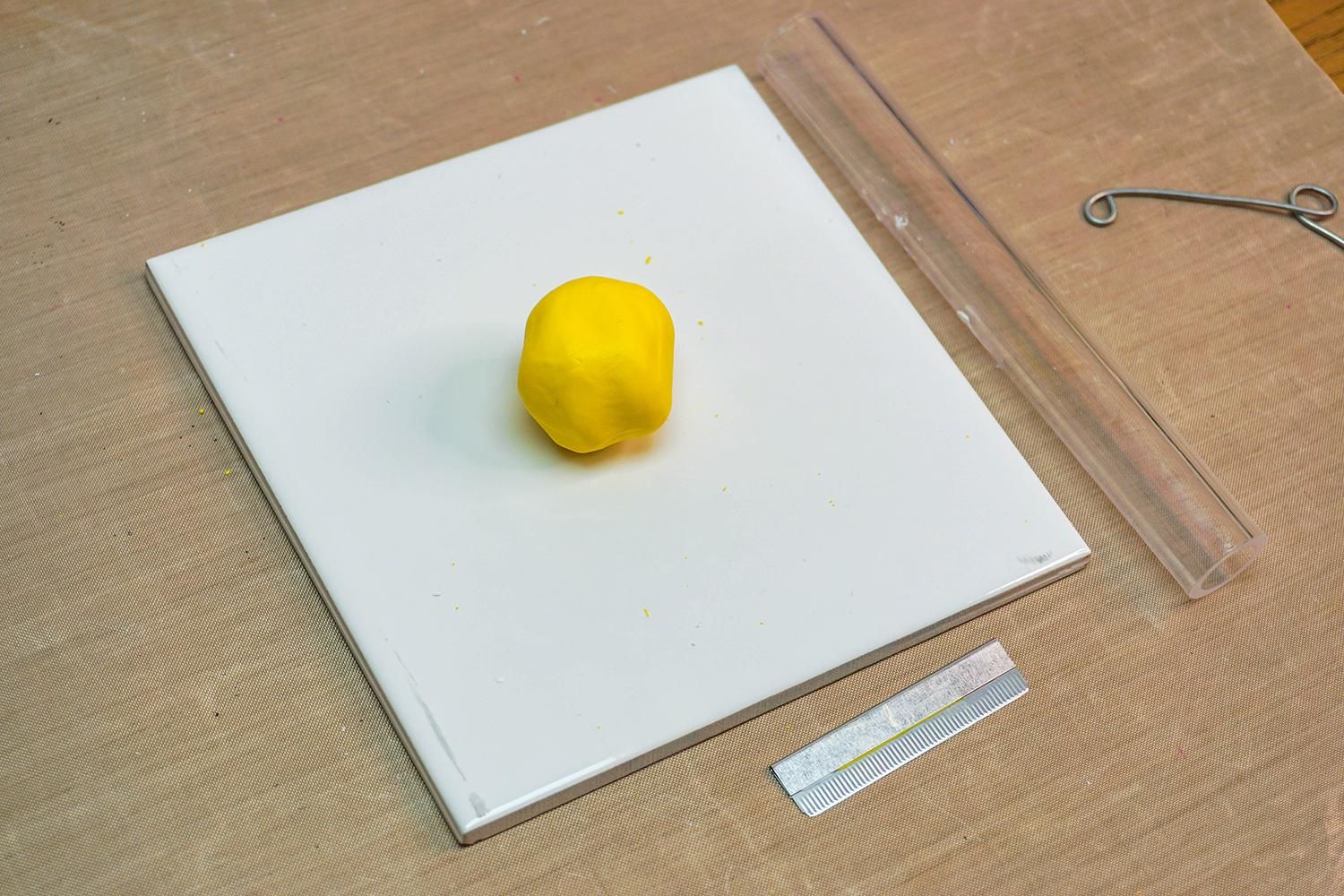 Table Mobile 2c.jpg