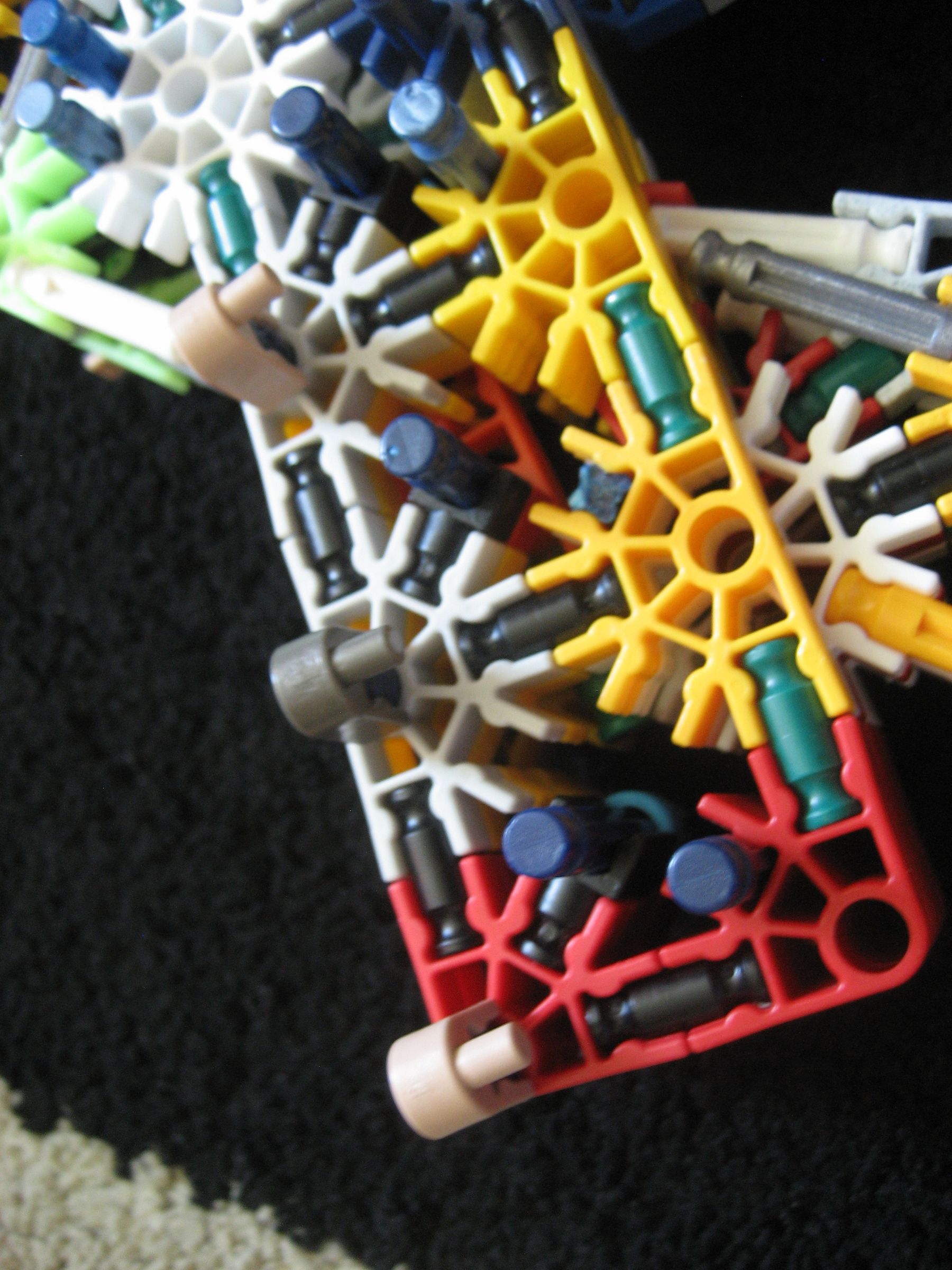 The ghost (knex 4) 005.jpg
