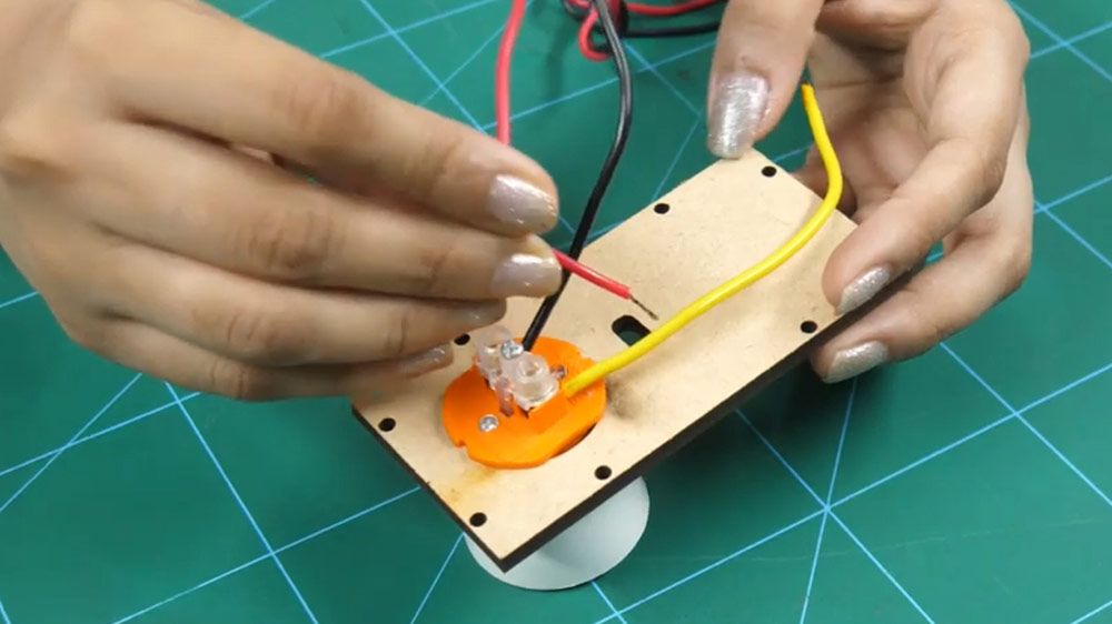 Wiring the Bulb Holder.jpg