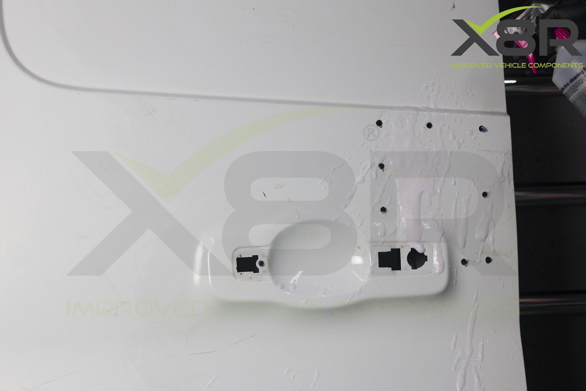 X8R0238 UD clean door.jpg