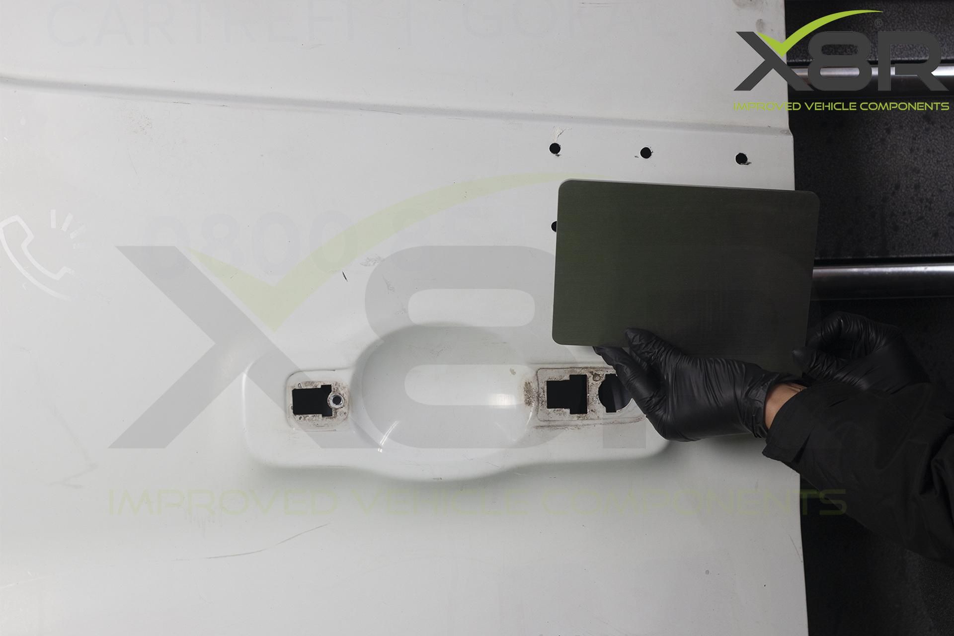 X8R0238 UD offer up to door.jpg