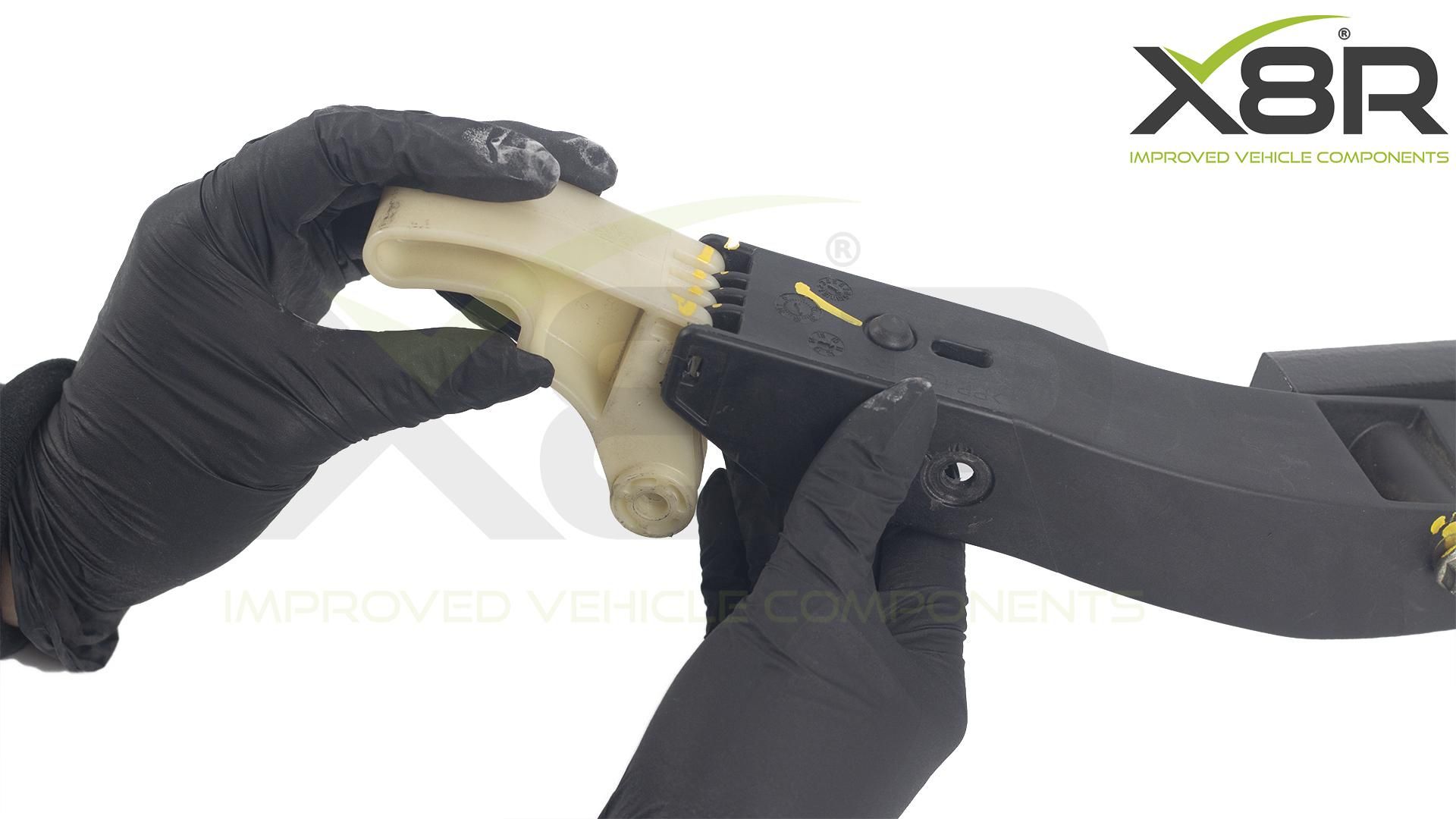 X8R0263 press bracket back in 2.jpg