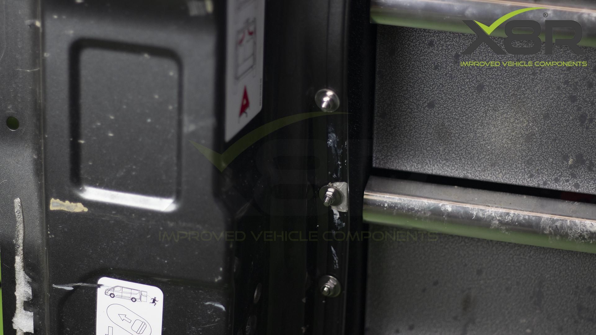 X8R0281 Fit outer studs.jpg