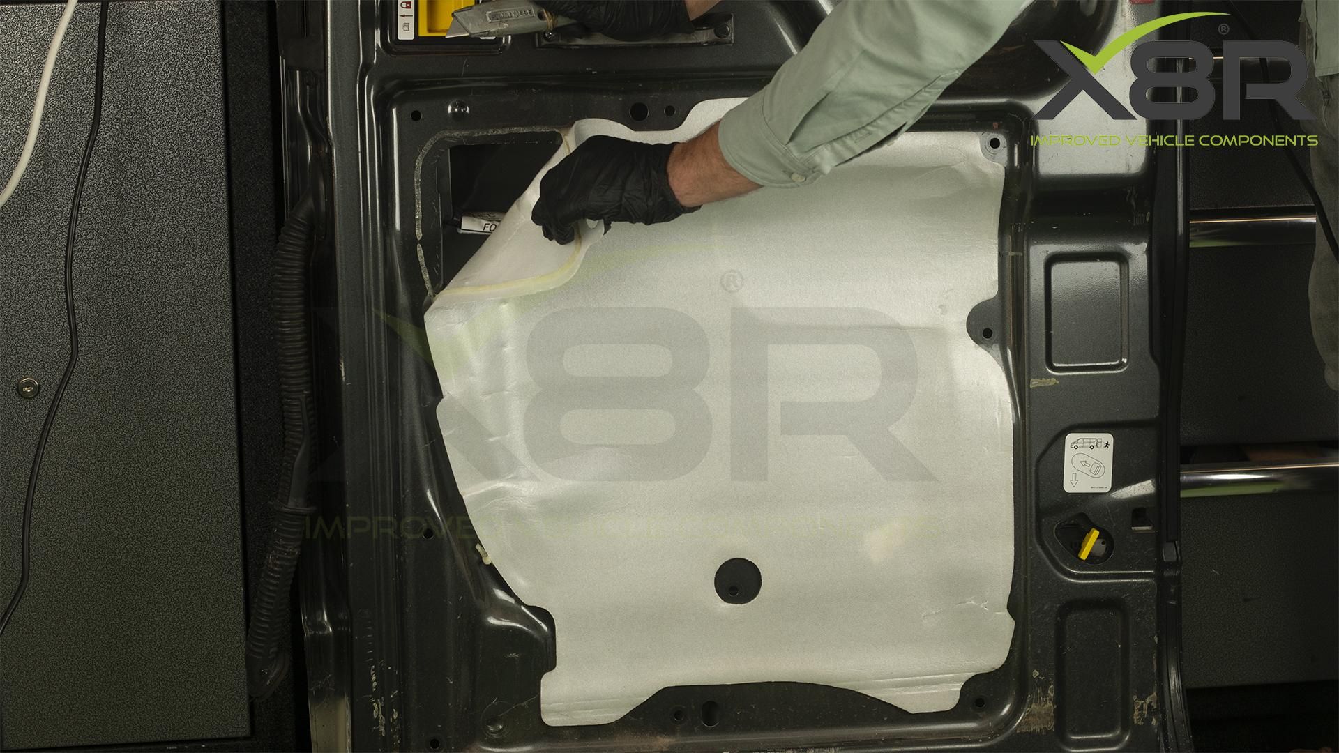 X8R0281 Removing inner skin of door.jpg