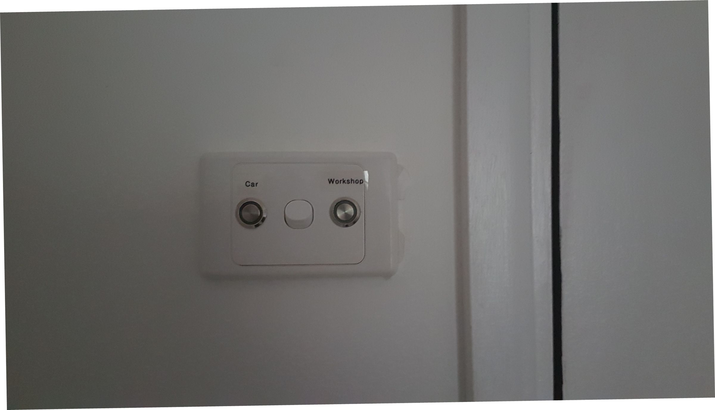 Zoom Inside switch and indicator.jpg