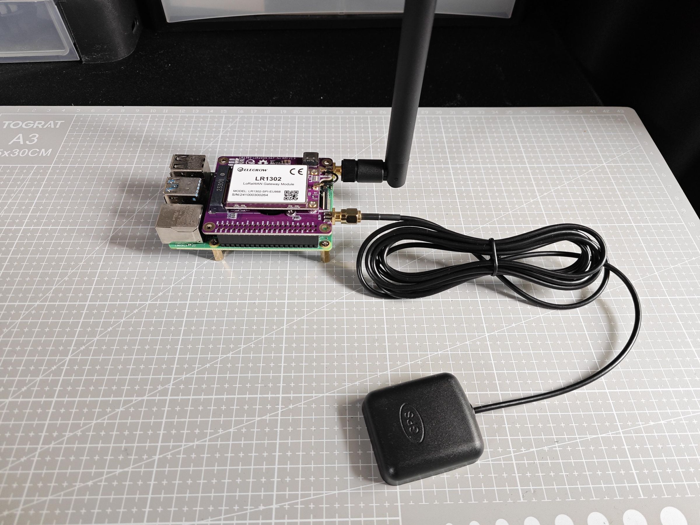 assembly_lora_5.jpg