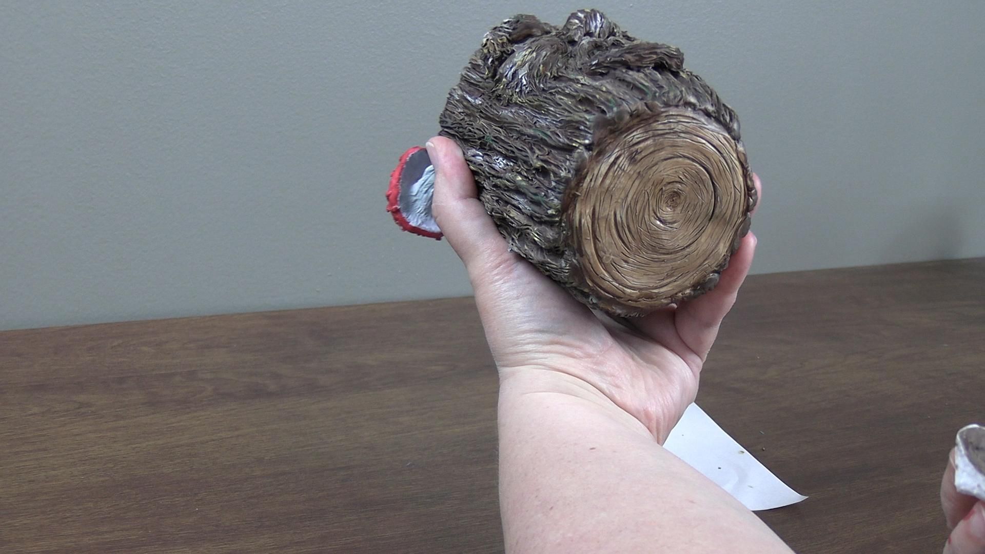 bird house open mouth trunk 118.jpg