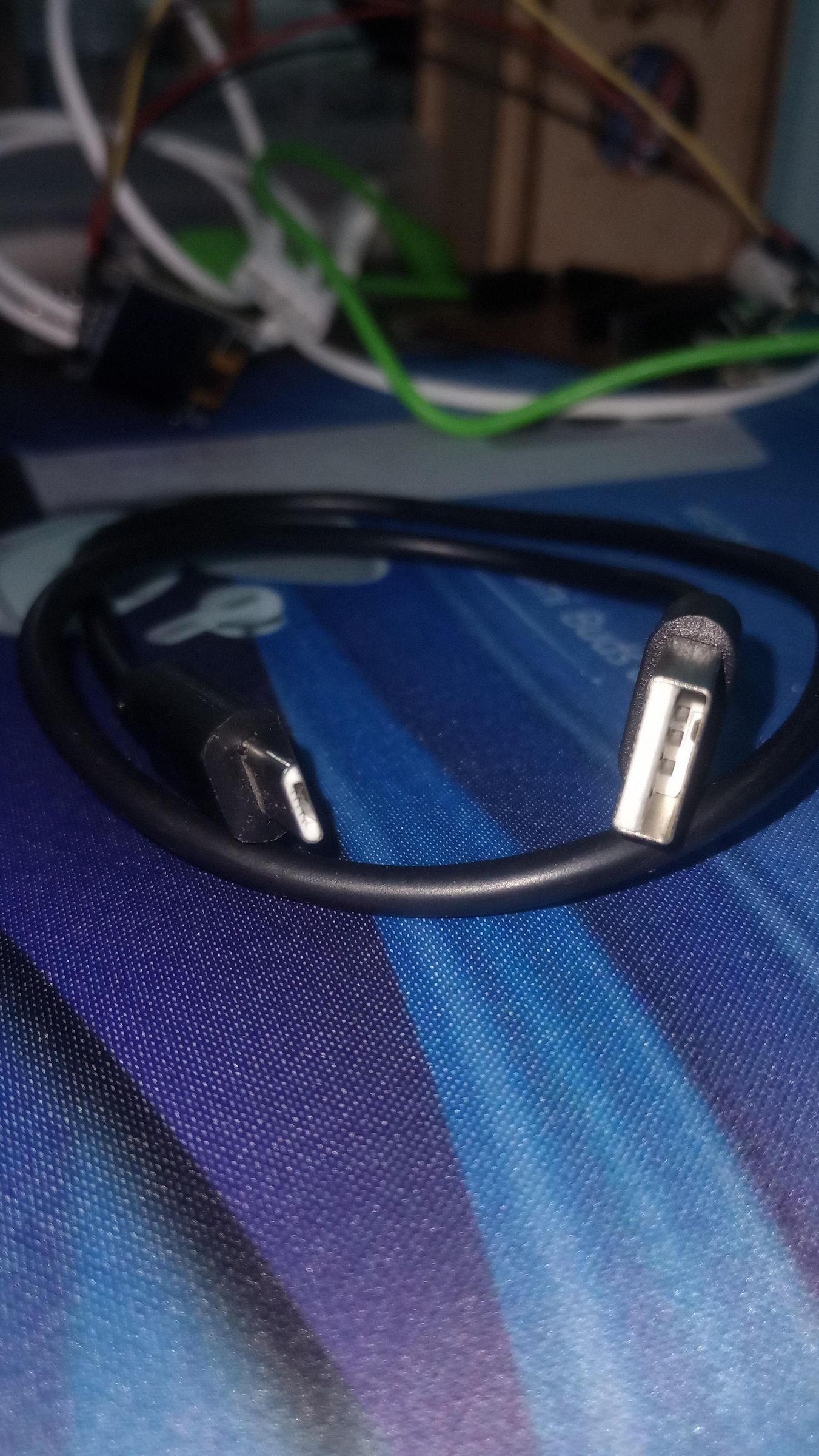cable_micro.jpg