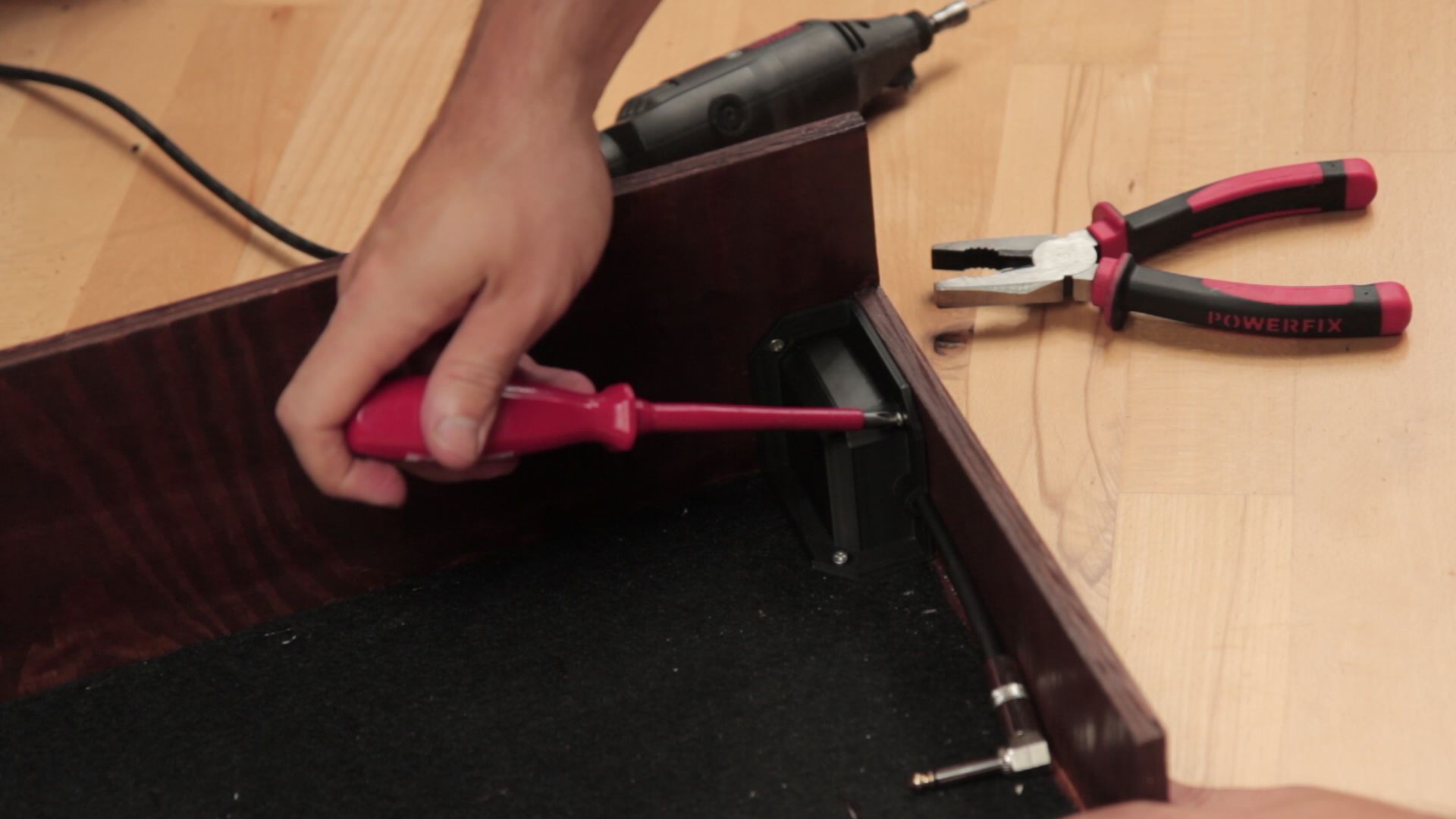 cablemount_60.jpg