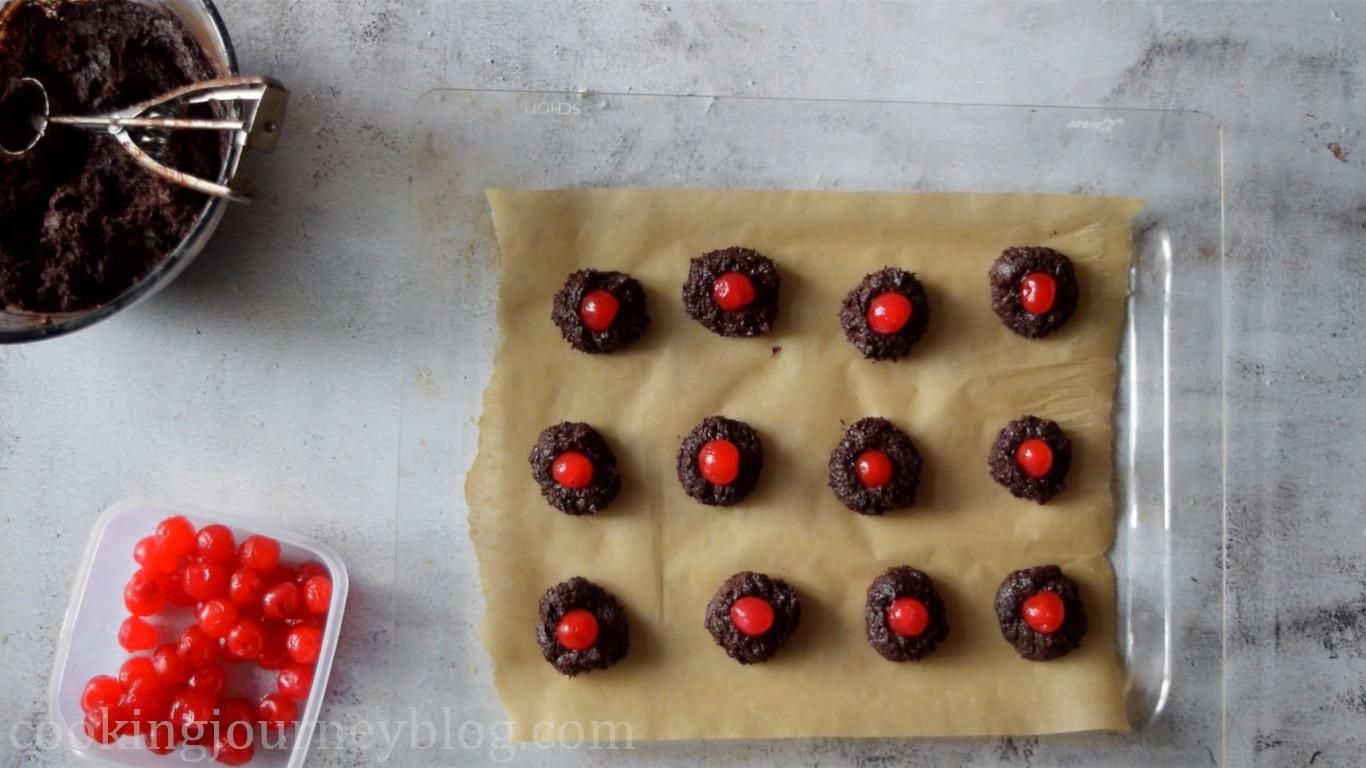 chocolate cherry cookies step14.jpg