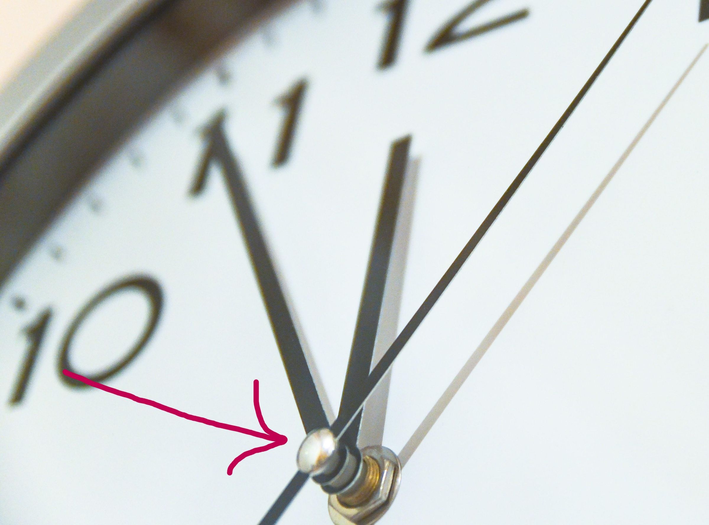 clock-closeup-5.jpg