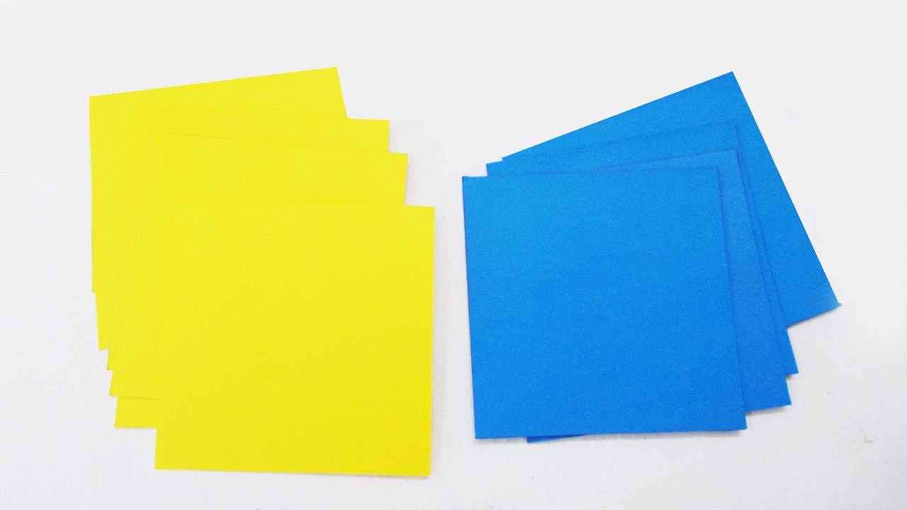 color-paper-square-pieces.jpg