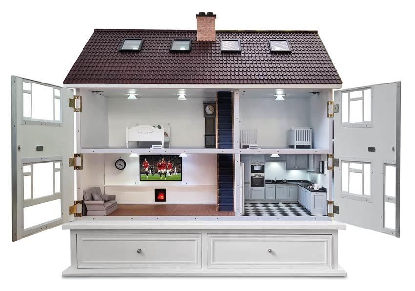 dollshouseRoofClosed.jpg