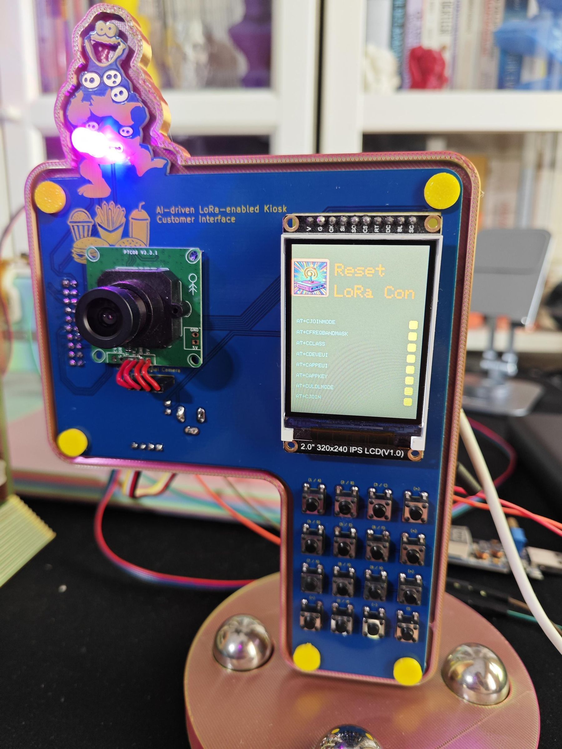 features_endpoint_39_reset_lora_con.jpg