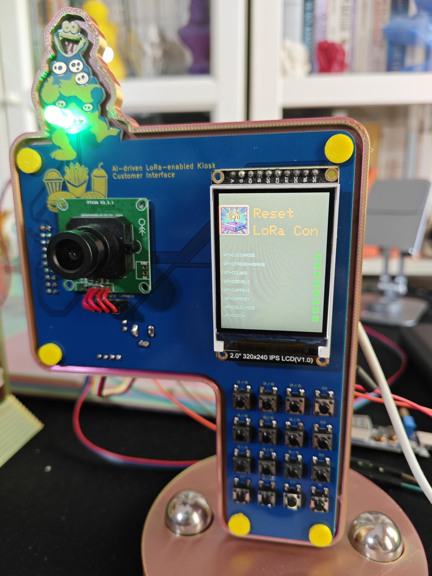 features_endpoint_40_reset_lora_con.jpg