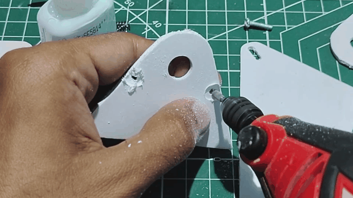 gif%206_converted.gif