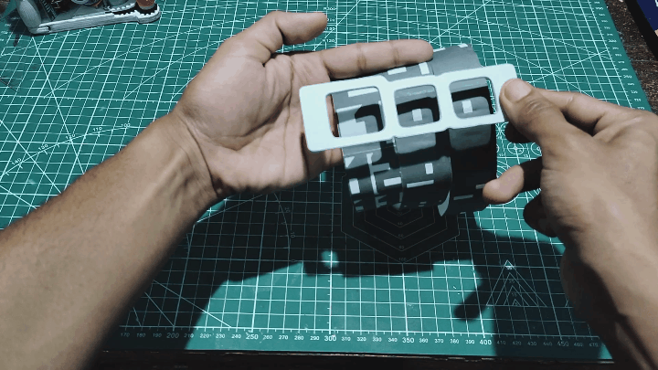 gif9_converted (1).gif