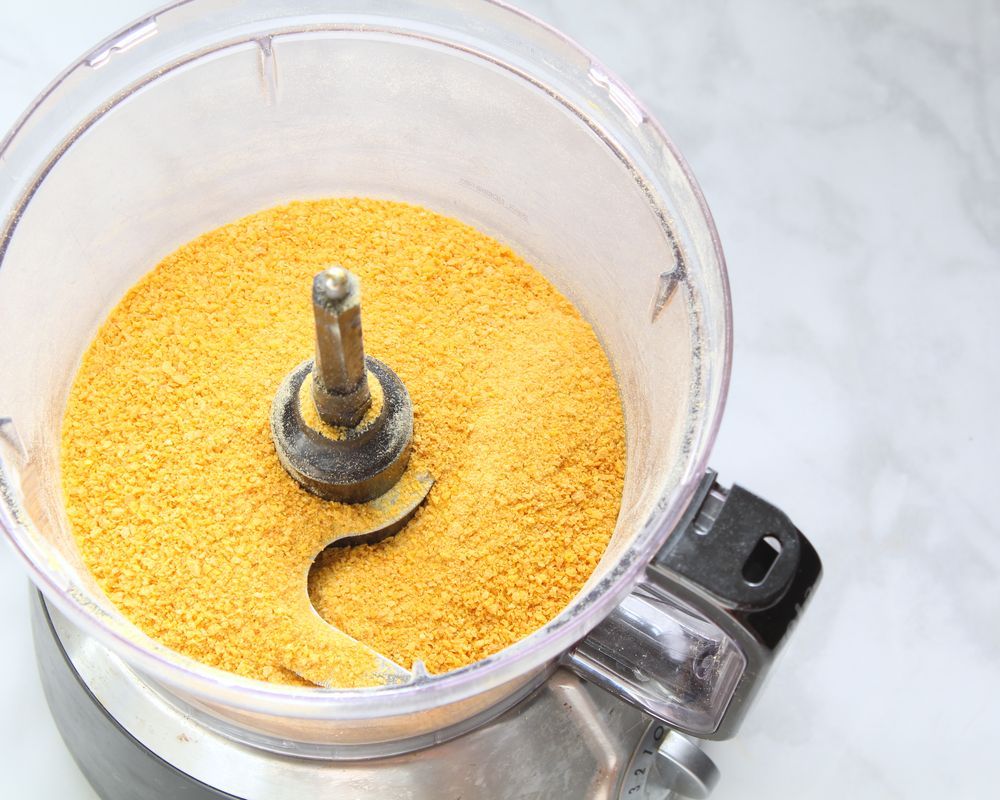 grinding-the-corn-flakes.jpg