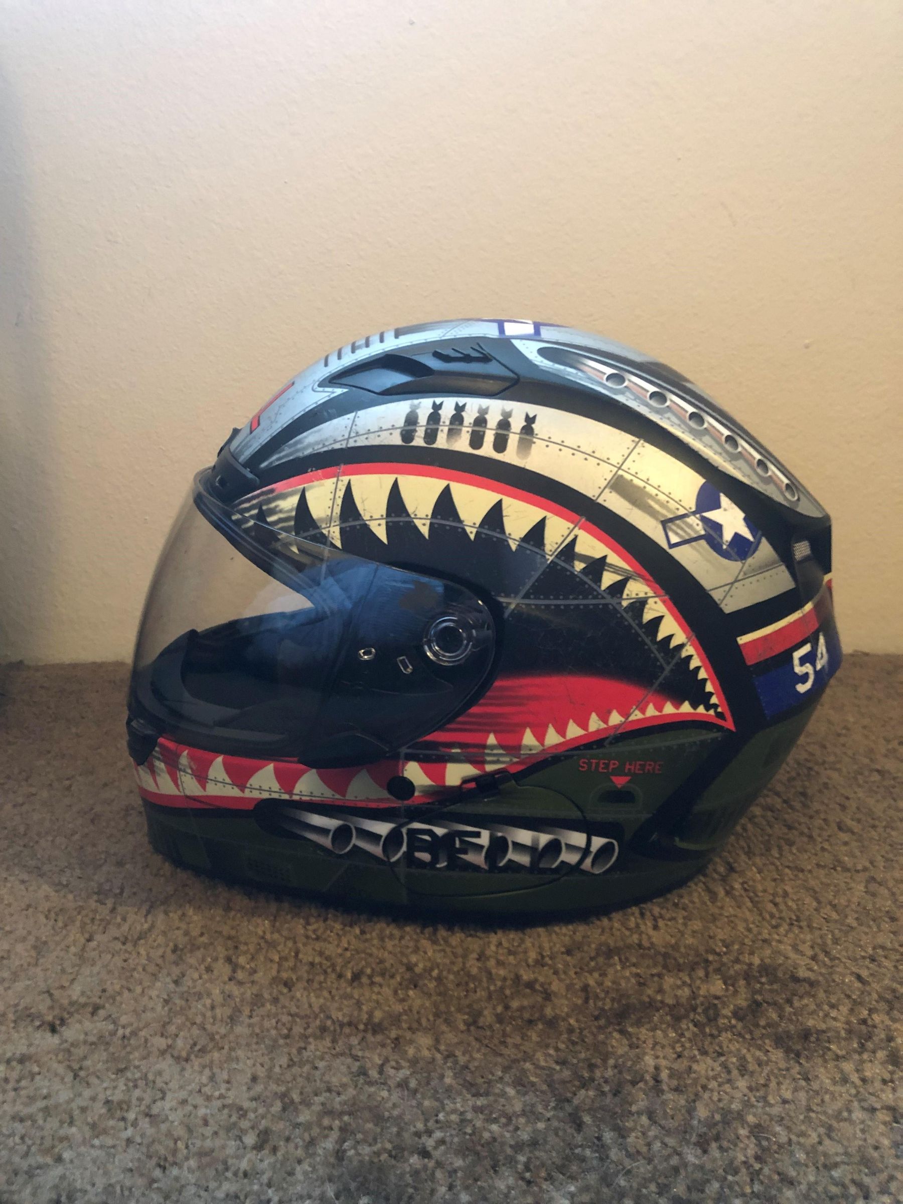 helmet.jpg
