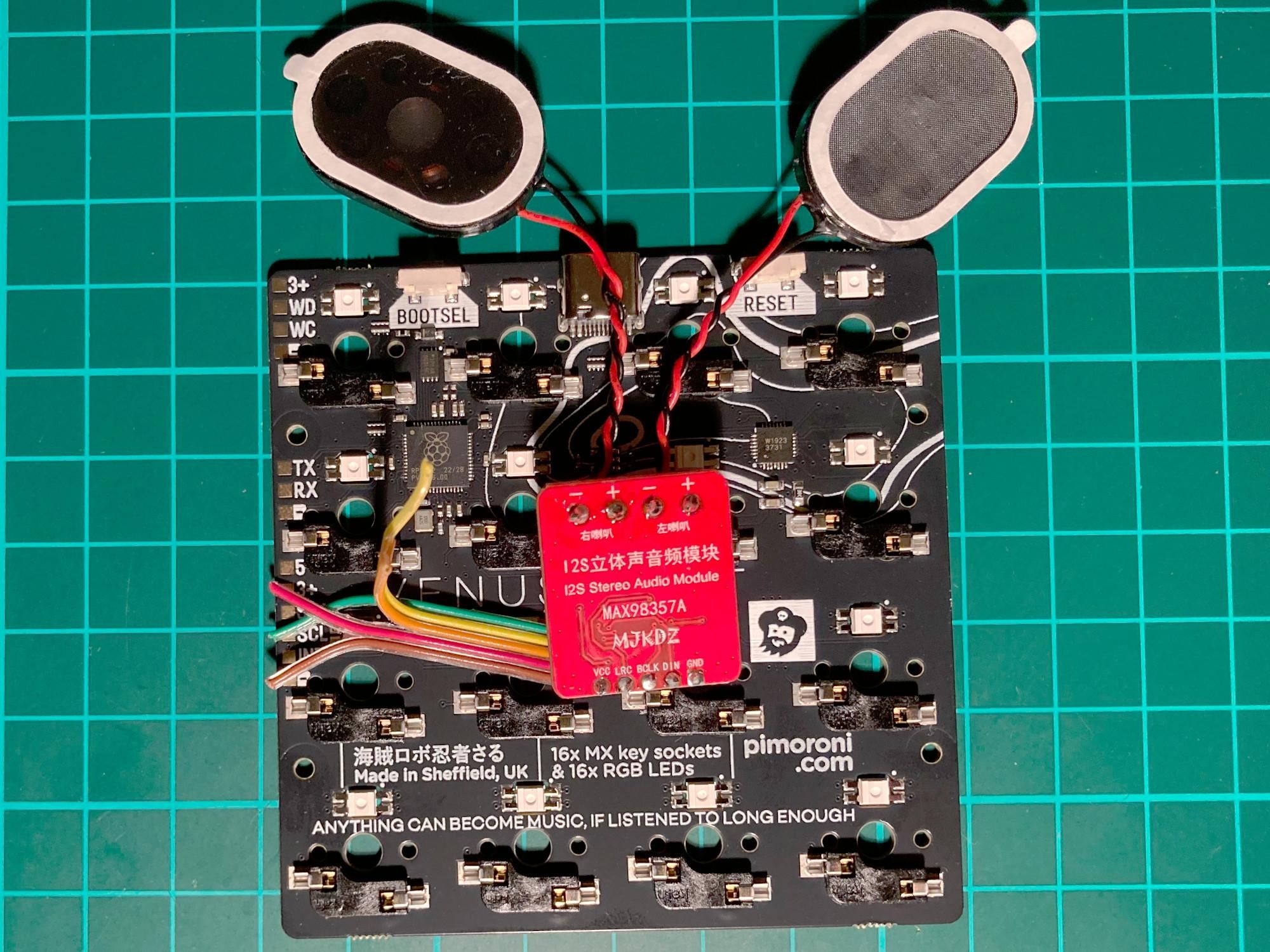 keybow-i2sboard-assembly-4.jpg