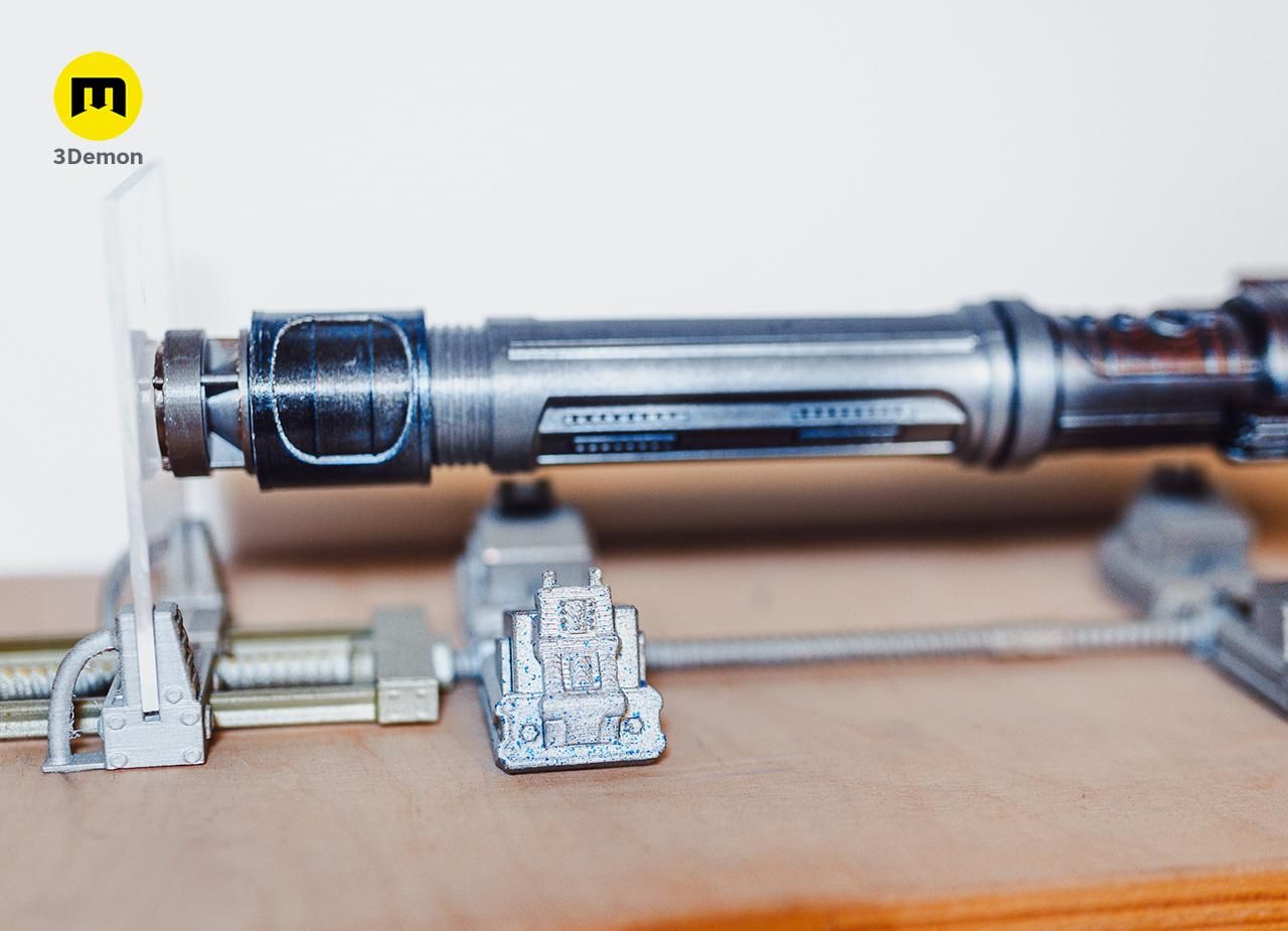 lightsaber 5 magnetic gravity stand 3demon cover.jpg