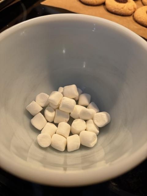 marshmallows in a bowl.jpeg