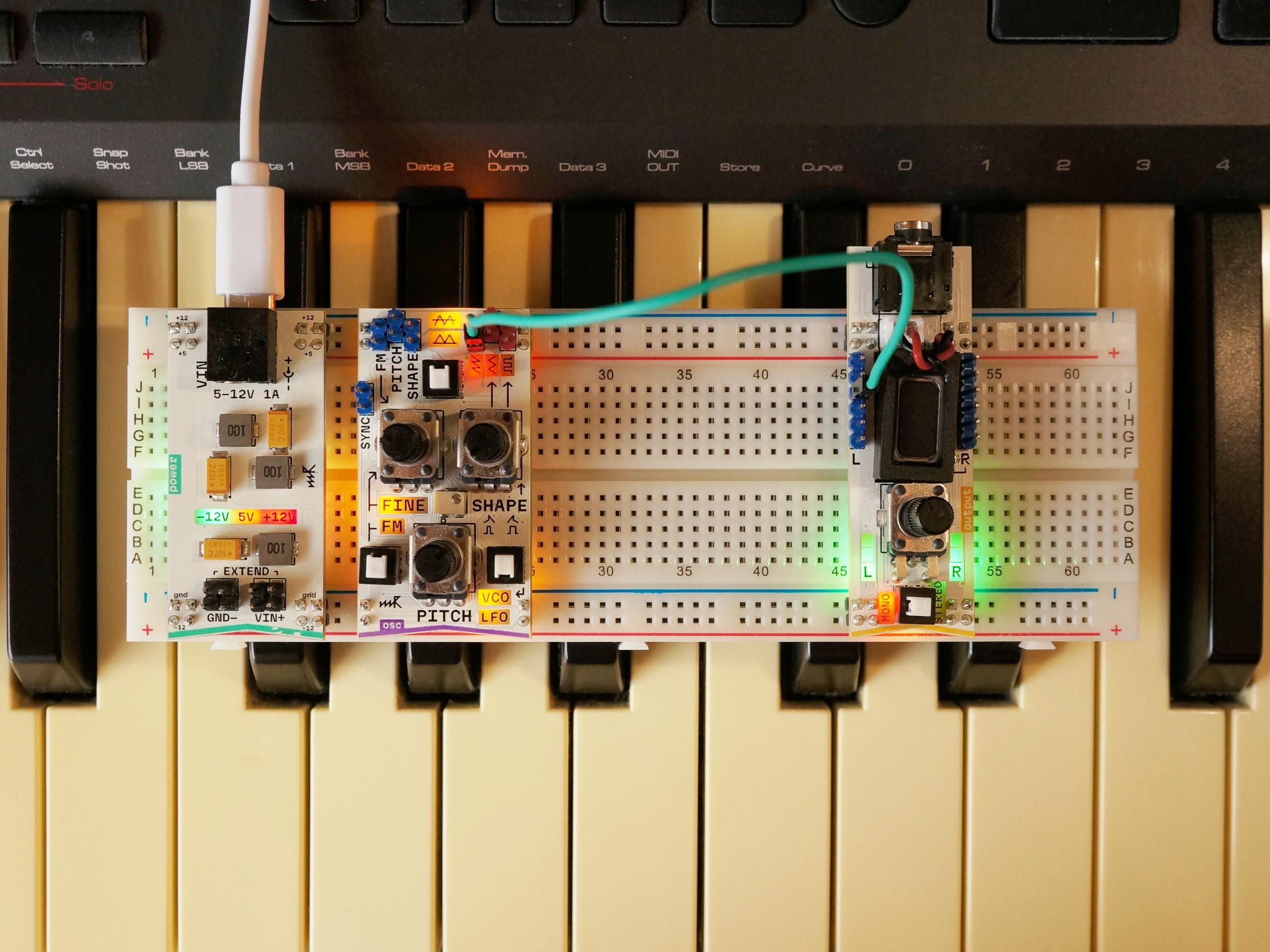microrack-basics-osc.jpg