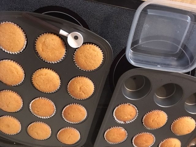 orange creamsicle cupcake 14.JPG