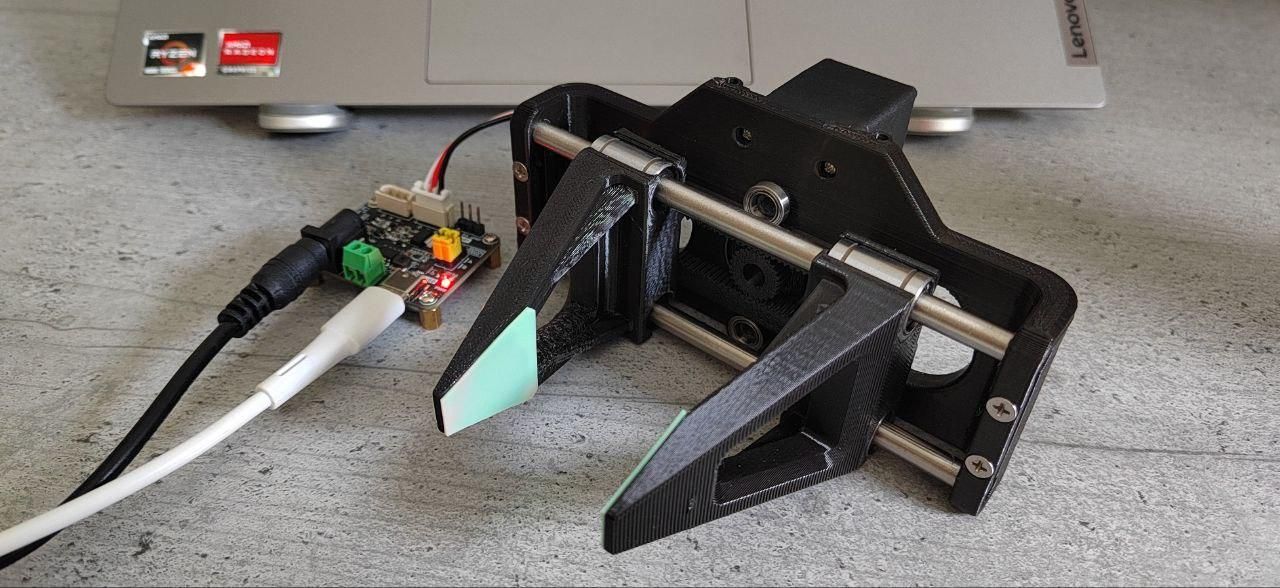 parallel_gripper_assembled.jpg