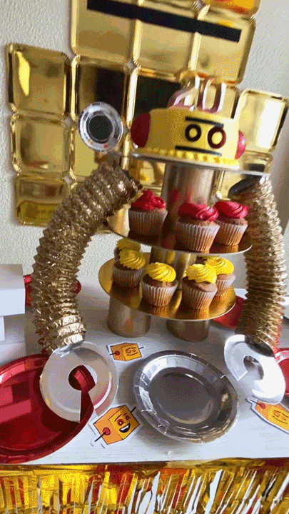 party4.gif