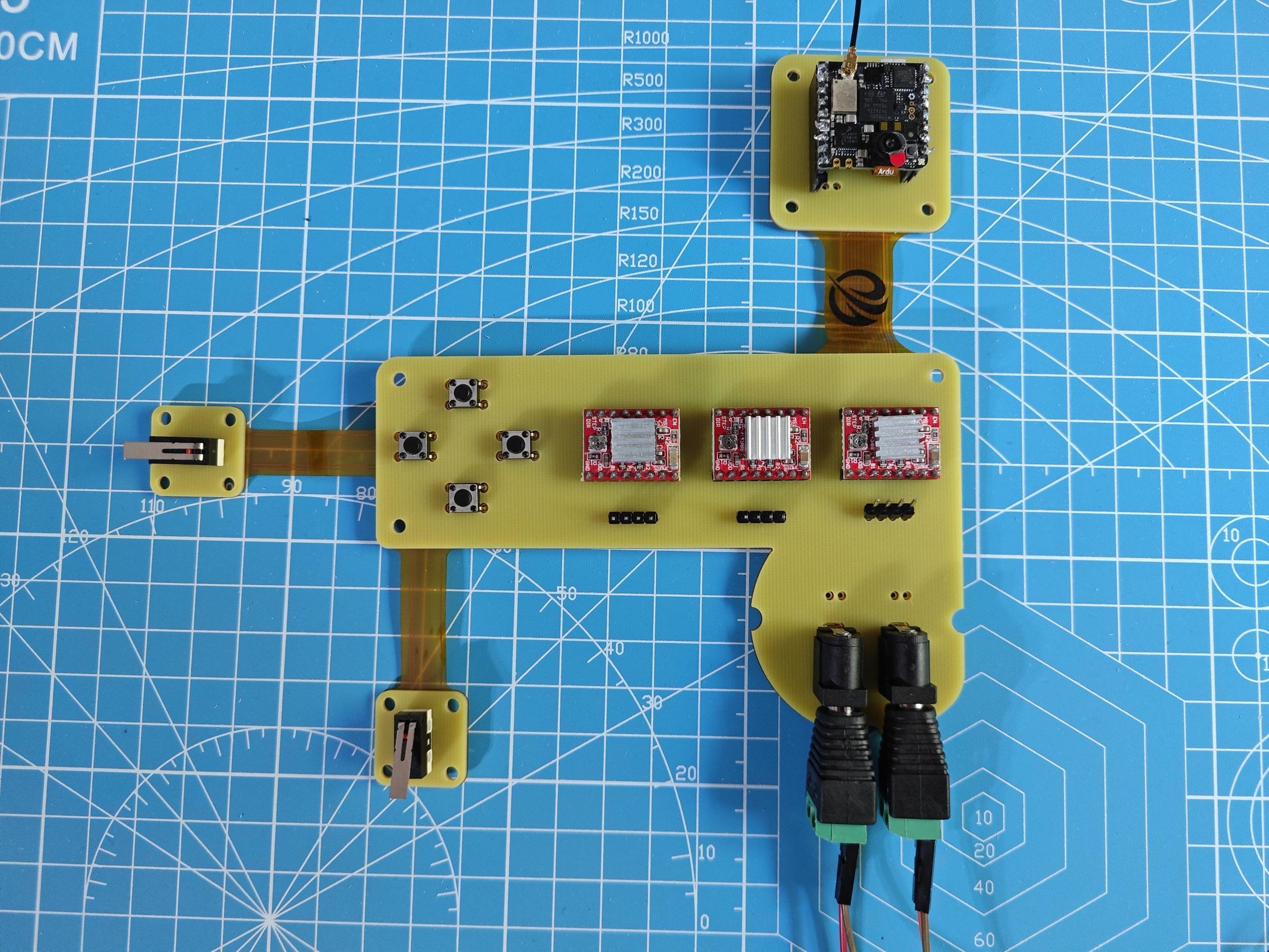 pcb_food_delivery_assembly_13.jpg