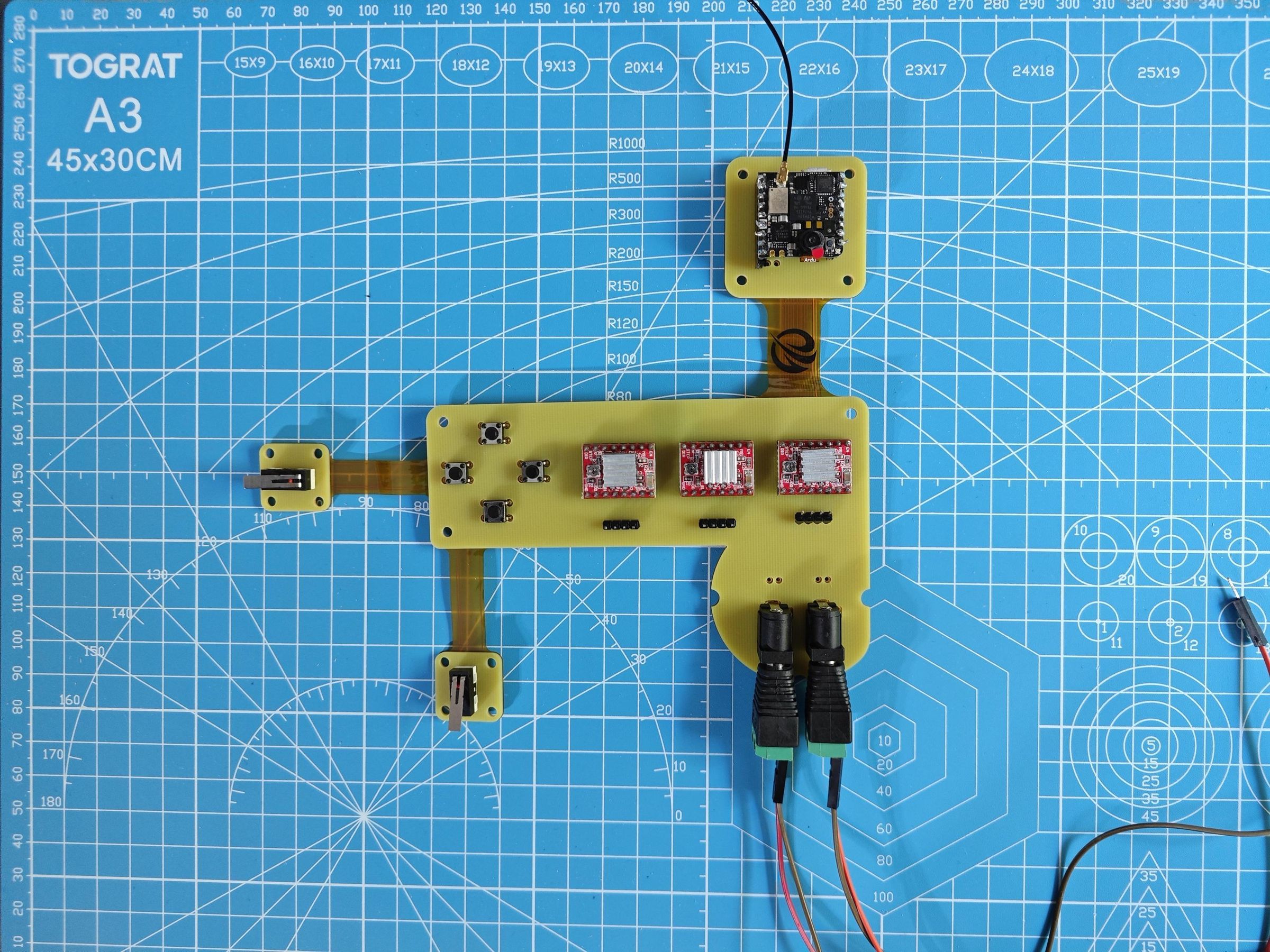 pcb_food_delivery_assembly_14.jpg