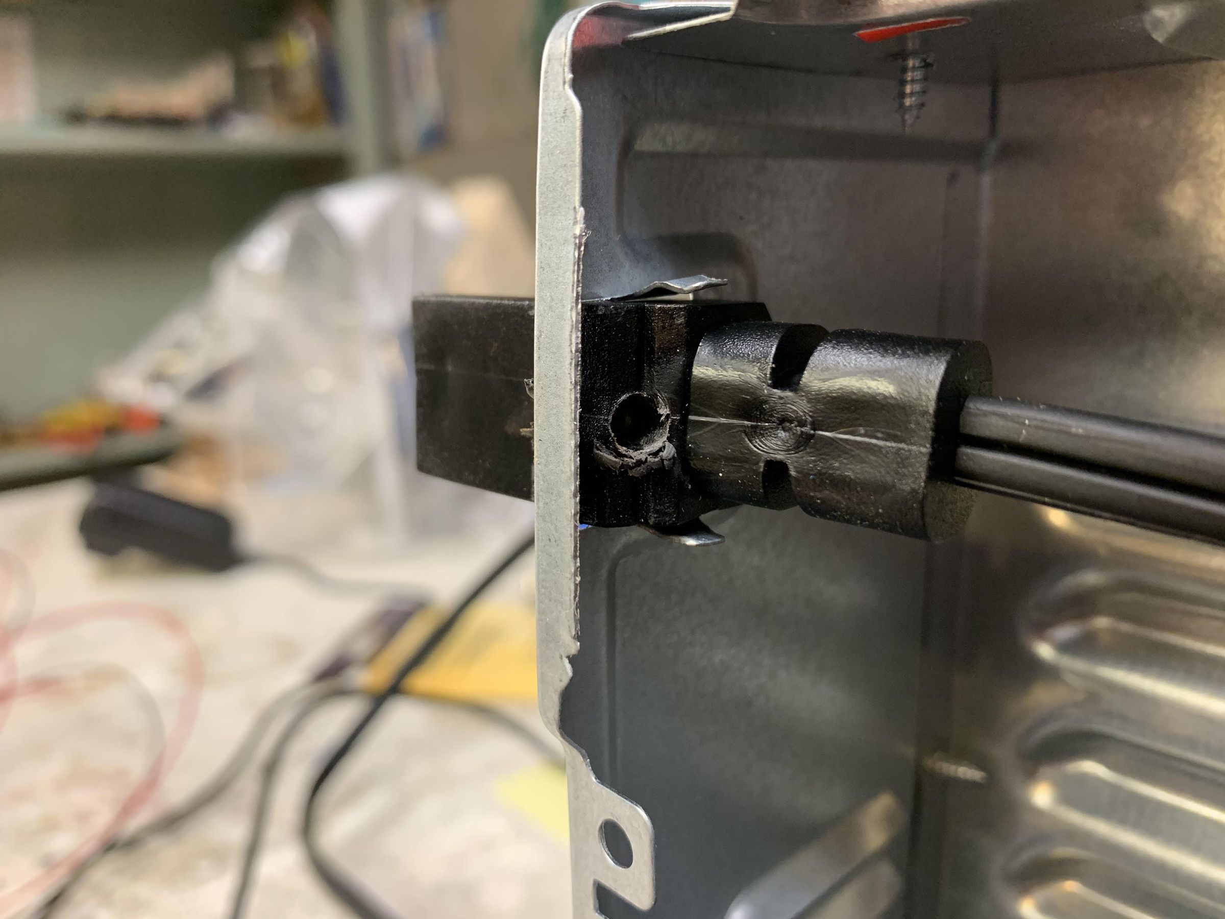 power cable.jpg