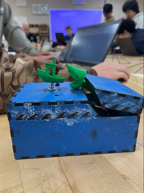 shark eeting bot.png